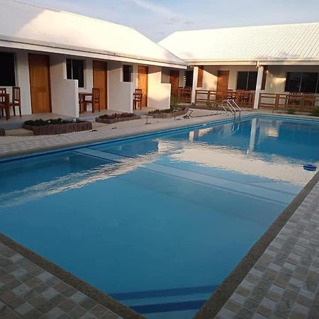 Badi'S Place Moalboal Esterno foto